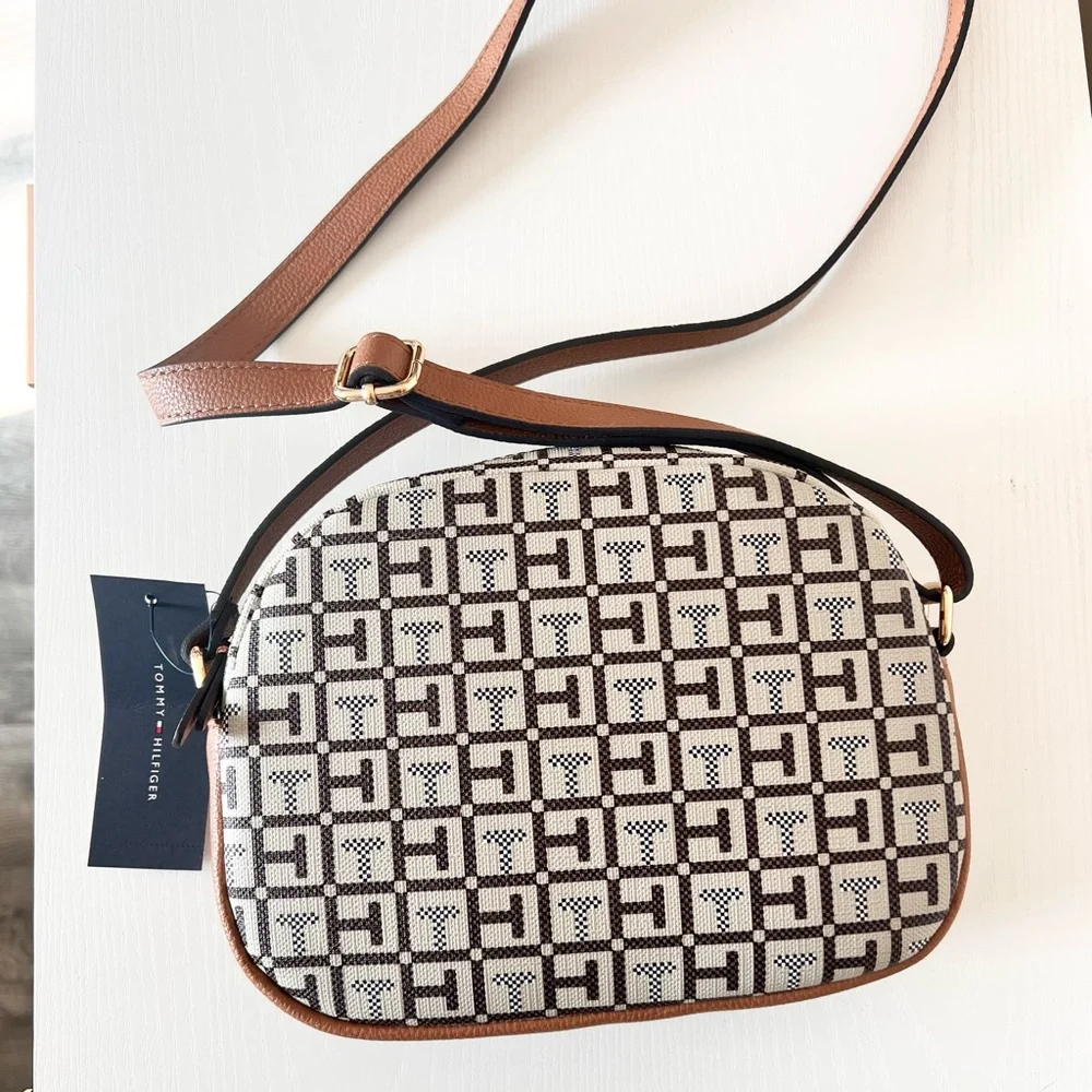 Tommy Hilfiger nwt msrp